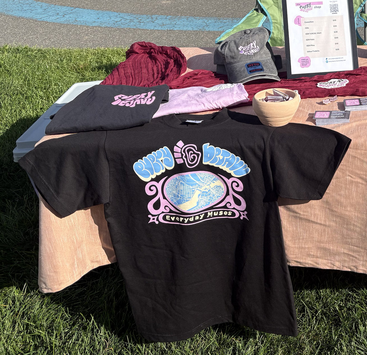 EveryDejaVu 'LOCAL' T-shirt