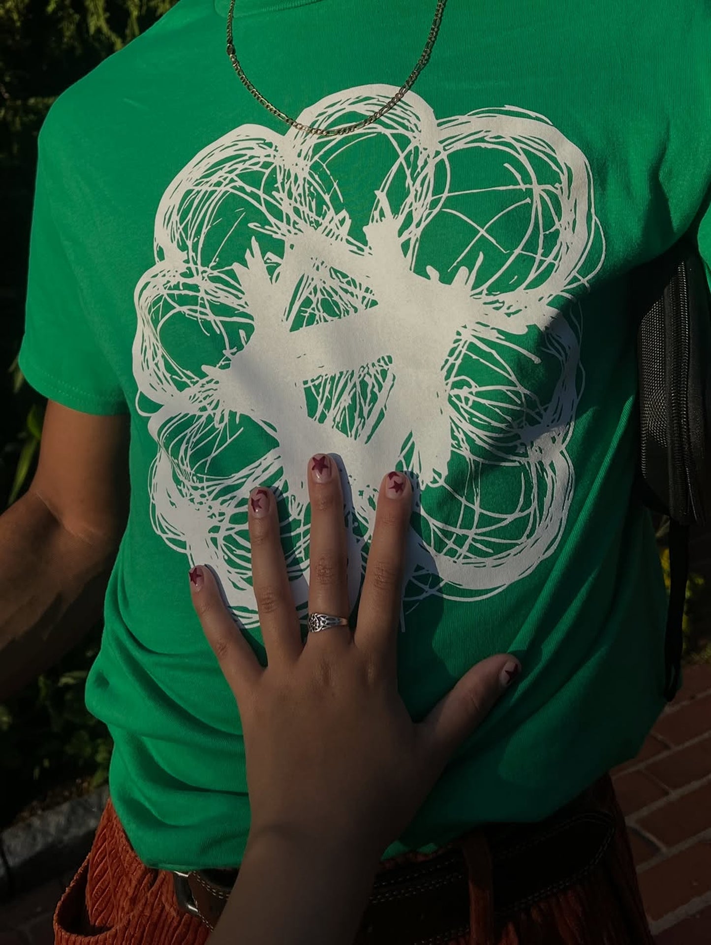 Haasan Barclay / Four Leaf Clover T-shirt